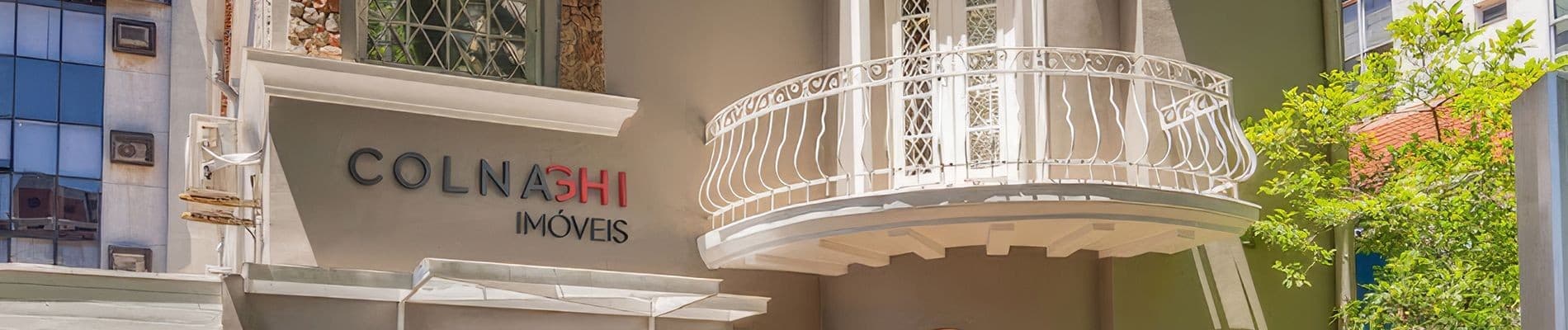 Fachada da sede da Colnaghi Imóveis em Porto Alegre